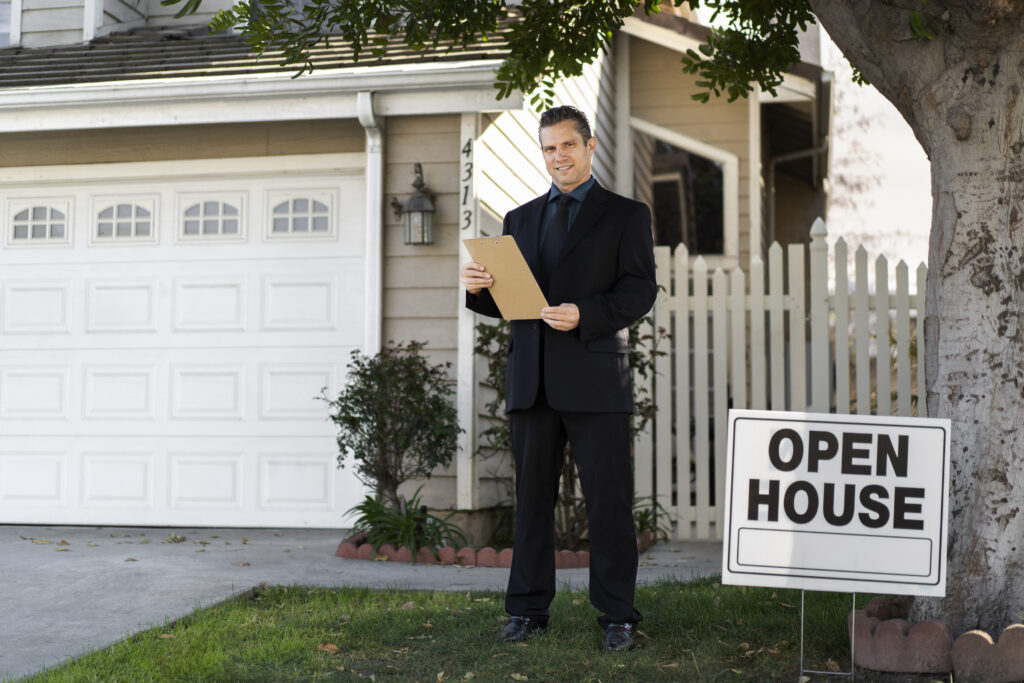 sell your house fast for cash in Islip Terrace