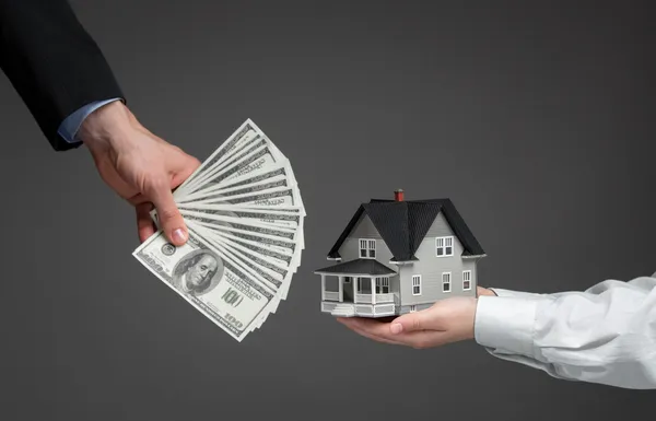 sell your house in New Hyde Park