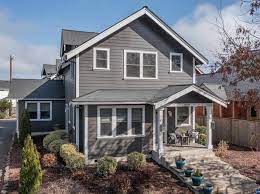 sell you house fast for cash in Medford
